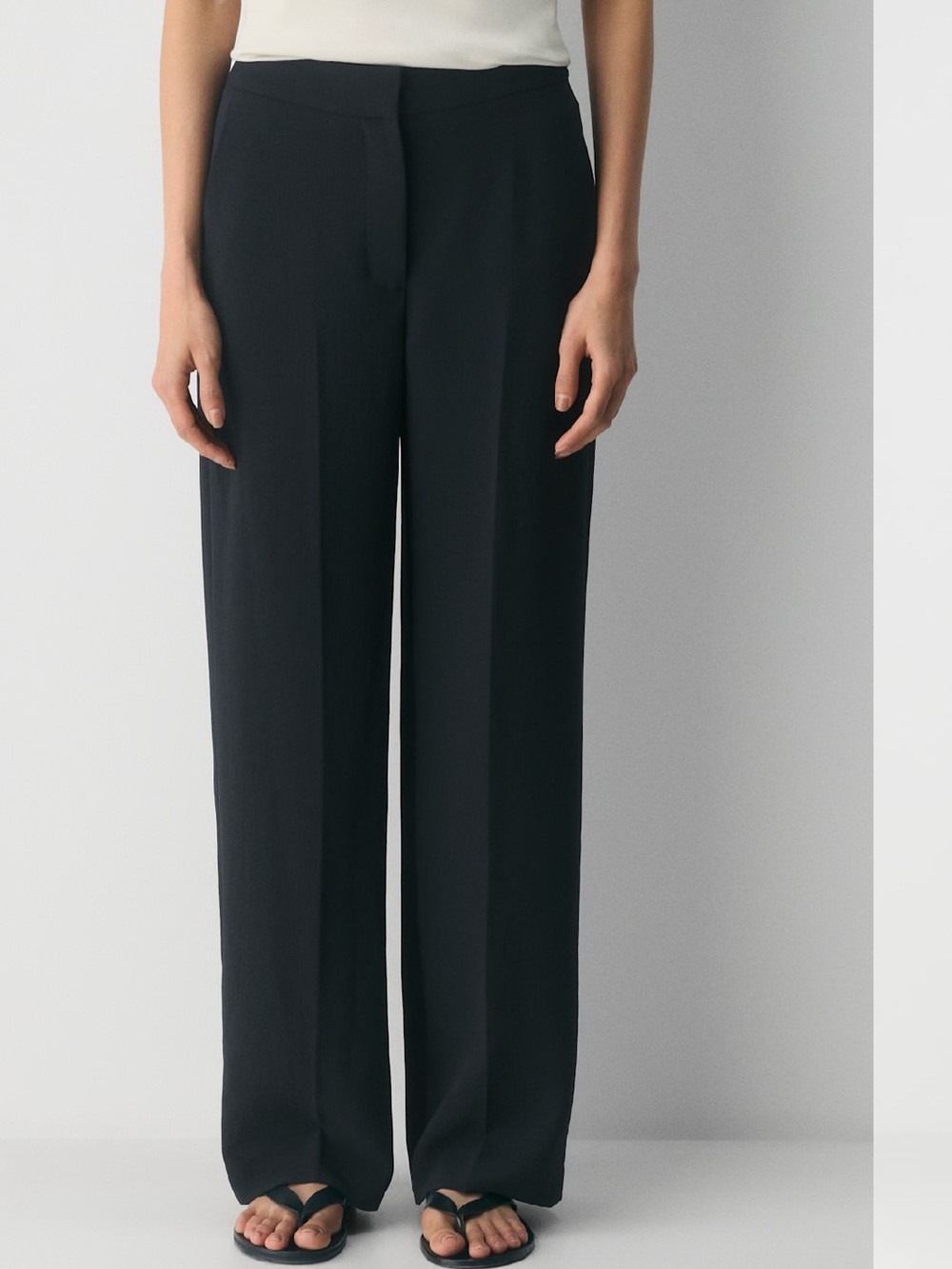 Aritzia Wilfred Limitless Pants